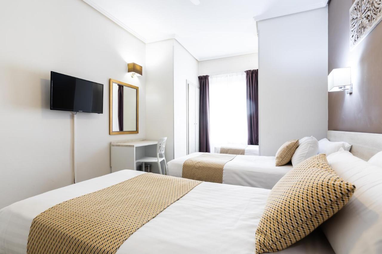 สวีท โฮเทล คอนติเนนตัล Hotel บาเลนเซีย ภายนอก รูปภาพ